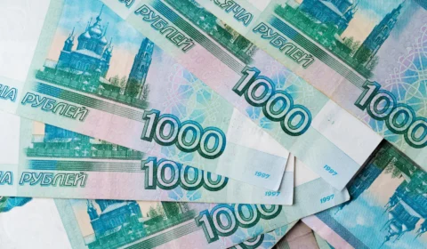 UE reafirma que não irá pagar em rublos pelo gás e aposta em independência da Rússia “para sempre”