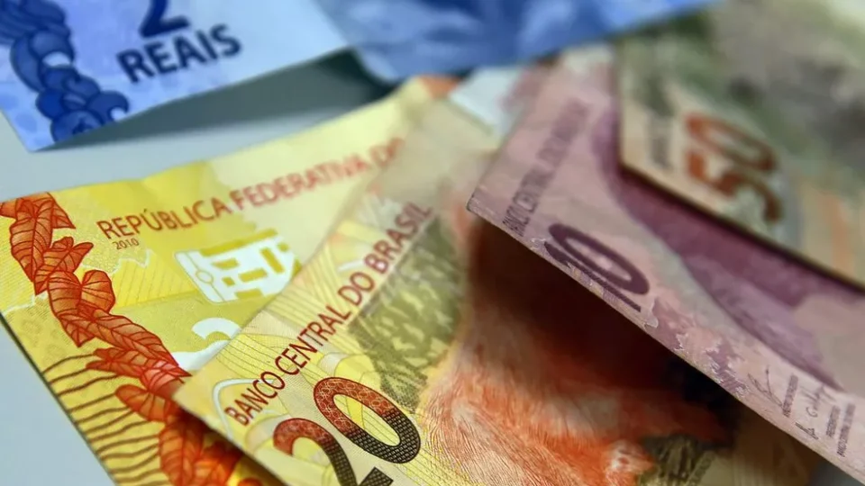 Renda do trabalho cai R$ 18 bi durante a pandemia