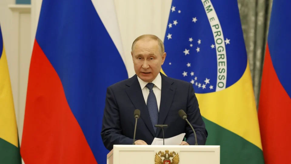 Exclusivo: Brasil recebe aviões russos para 1º encontro em mais de uma década