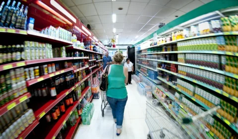 Relatório Focus: mercado financeiro mantém otimismo para a economia no curto prazo, mas prevê agravamento do cenário para 2023