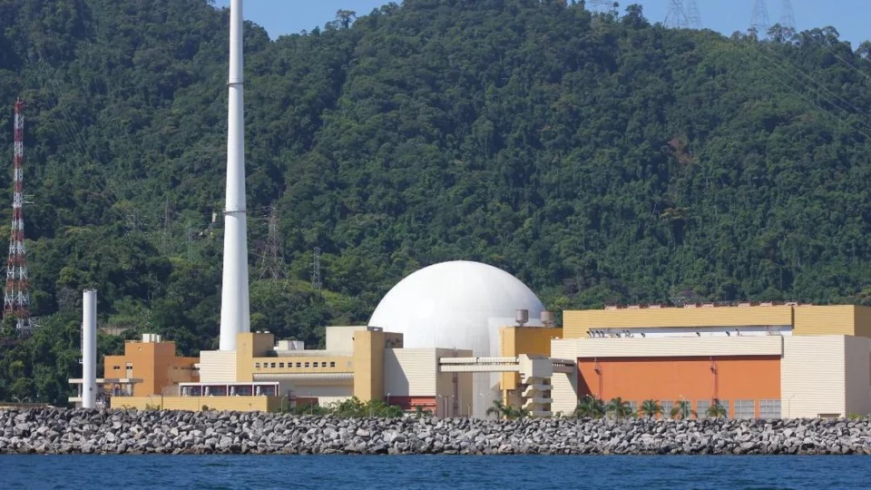 Programa nuclear brasileiro em risco com possível privatização da Eletrobras