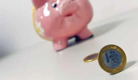 Poupança volta a registrar captação positiva em maio em meio ao Desenrola 2.0
