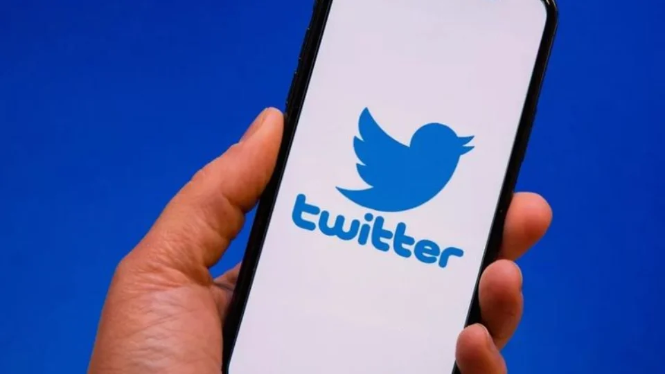 Twitter: novo modelo de negócio e liberdade de expressão estão no centro das especulações