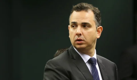 Pacheco mira frente ampla em MG, mas PT reage a especulação com Aécio