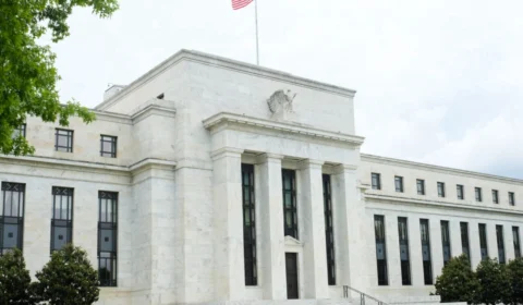 Ata do Fomc mostra consenso na alta de juro em 0,5 ponto percentual nas próximas duas reuniões do Fed