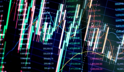 Mercados globais recuam diante das perspectivas de recessão nos EUA