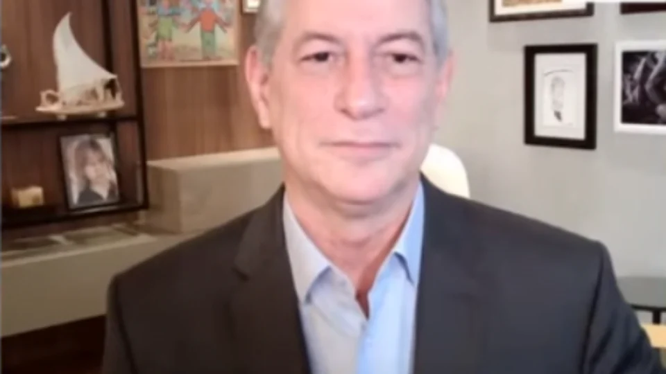 Presidente do PSDB no Ceará anuncia filiação de Ciro Gomes ao partido