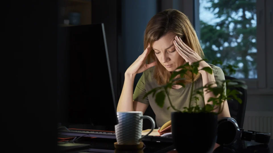 Estudo mostra que acesso da mulher ao mercado de trabalho piorou