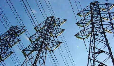 Setor elétrico: Saiba mais sobre a medida que propõe abrir o mercado de energia