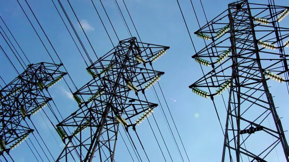 Setor elétrico: Saiba mais sobre a medida que propõe abrir o mercado de energia