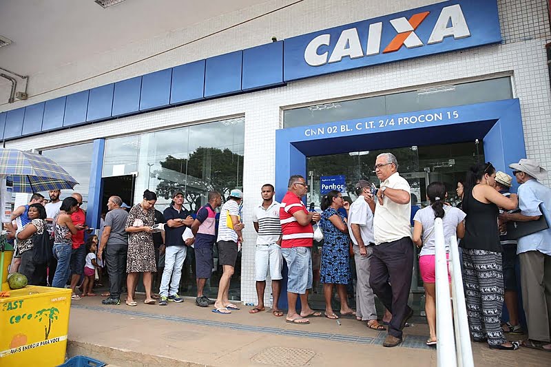 subsídios aos combustíveis,menor renda, auxílio brasil