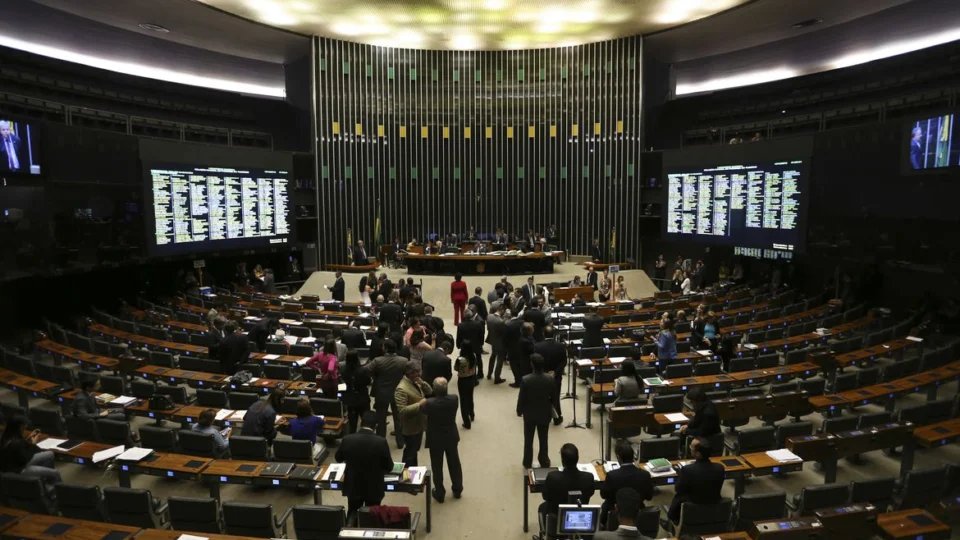 Gasto do Congresso com caravana ao ‘Gilmarpalooza’ deve superar R$ 760 mil