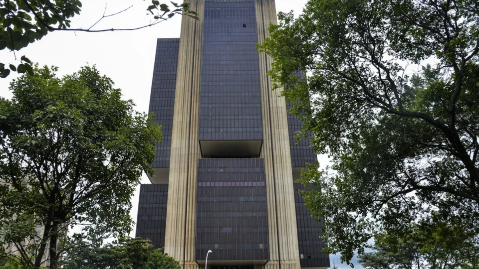 Contas públicas: Déficit primário atinge R$ 17,5 bilhões em setembro