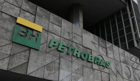 Petrobras quer transferir da diretoria executiva para o colegiado decisão sobre reajustes nos preços dos combustíveis