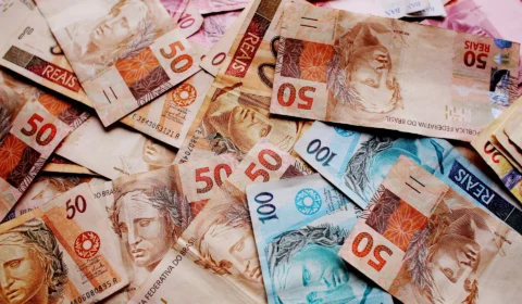 Mercado financeiro reduz projeção da inflação de 5,88% para 5,74%
