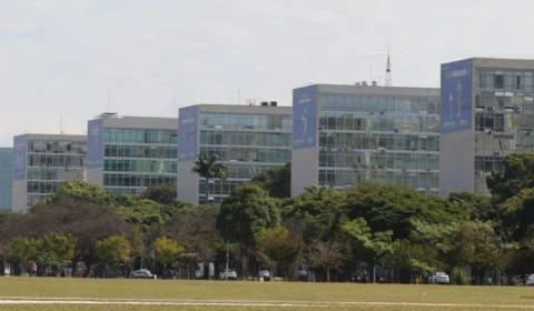 Dados do contingenciamento de R$ 2,63 bilhões do orçamento se tornam públicos após pedido via Lei de Acesso à Informação