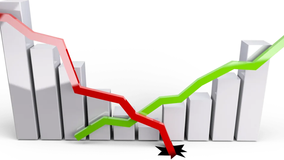 Ibovespa cai 1,62% com 2º turno das eleições no radar e balanço de bancos
