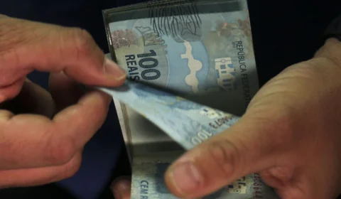 Bancos revisam para cima projeção de crescimento da carteira de crédito em 2024 e 2025