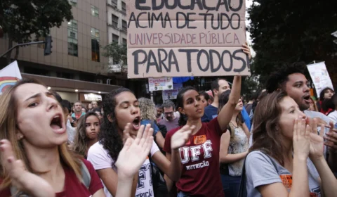 Sob Bolsonaro, investimento em universidades federais foi o menor em uma década