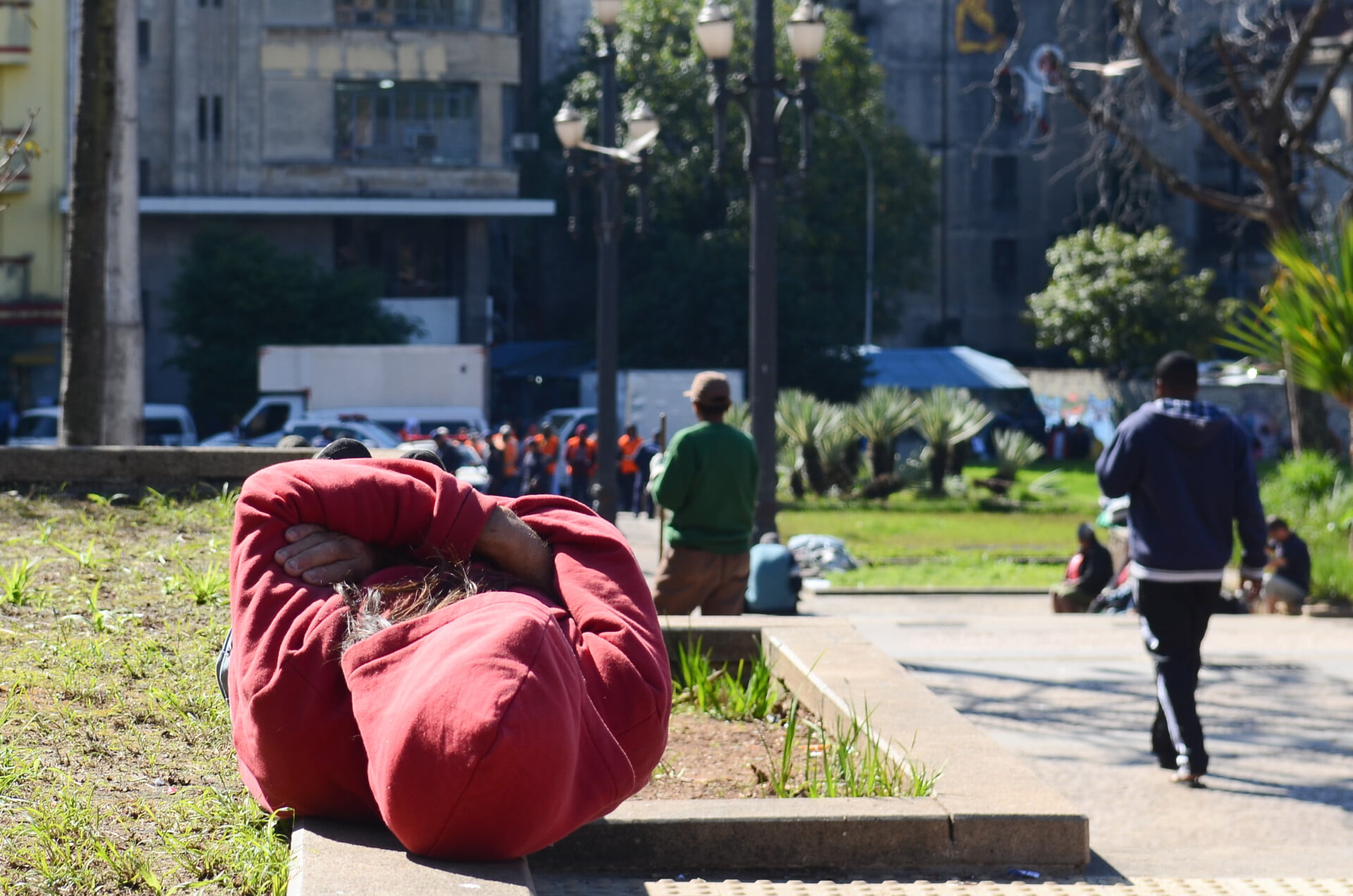 aumento da pobreza, pobre, pobreza, renda total, classe D, E, moradores de rua, população em situação de rua