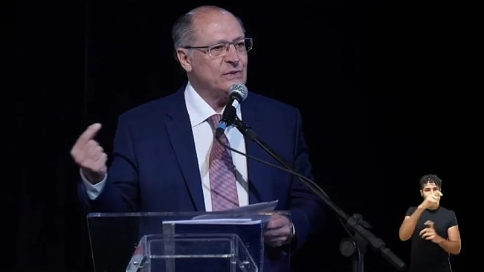 Alckmin diz que Judiciário dará última palavra sobre anistia