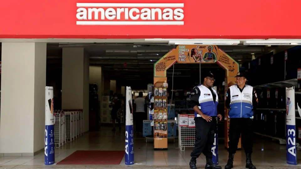 Caso Americanas é corrupção que usa fraude como método e blinda controladores, afirma integrante da CPI