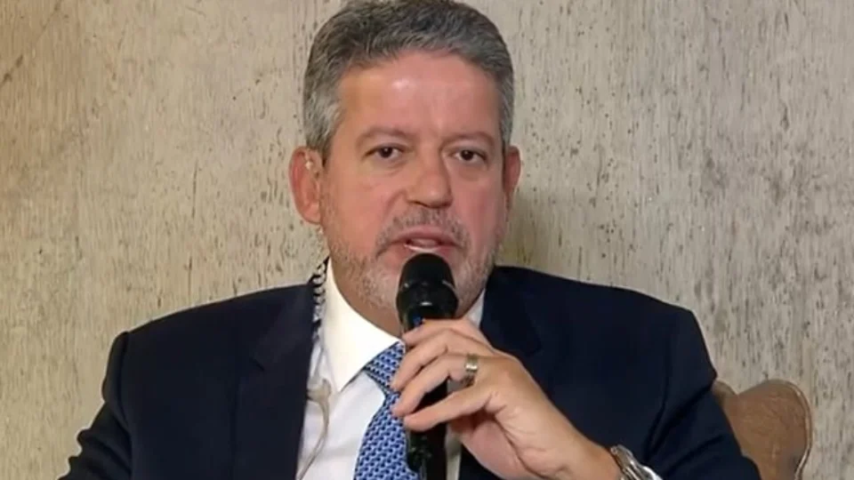 O ‘regimento interno’ de Arthur Lira