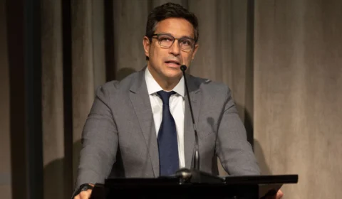 Ex-presidente do BC, Campos Neto assumirá cargo na cúpula do Nubank e é criticado nas redes
