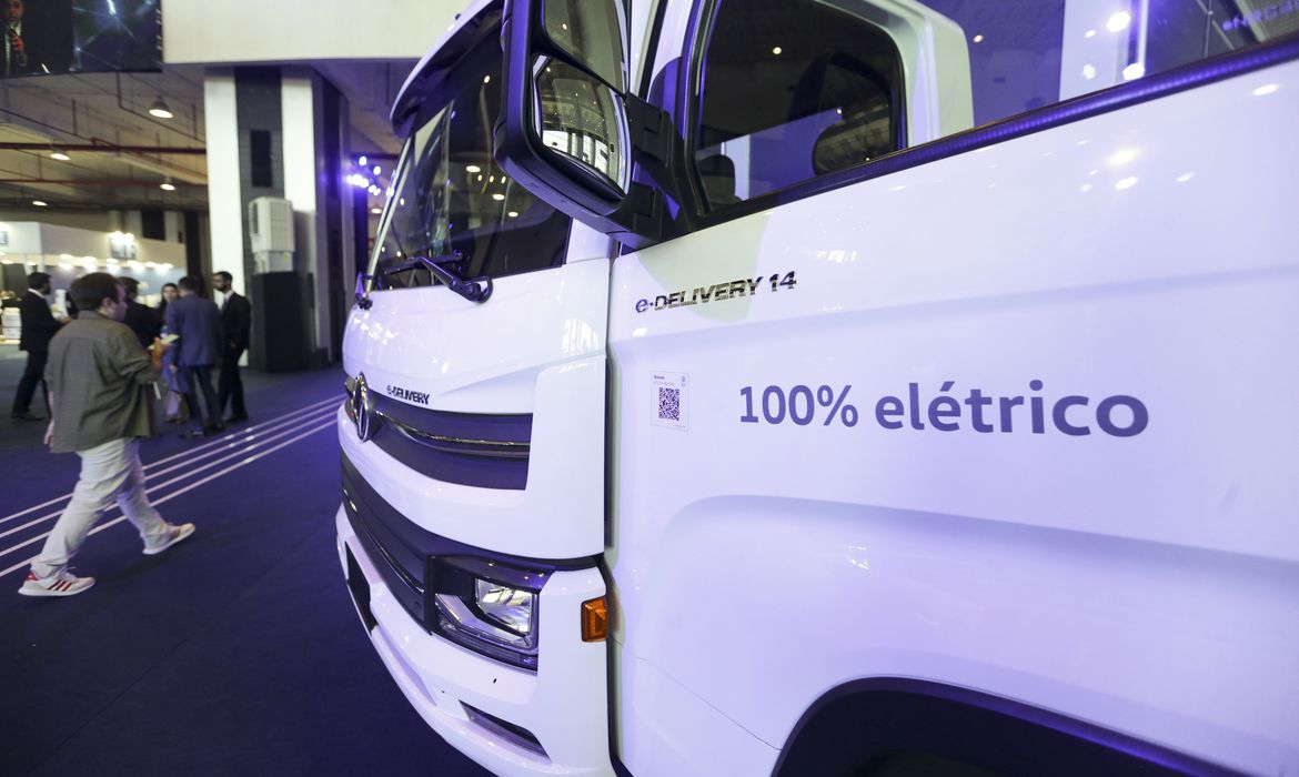 Carros elétricos, carros zero