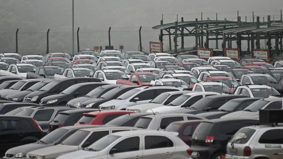 Veja lista de carros que motoristas de app e taxistas podem financiar no Move Brasil