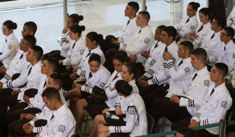 Justiça vê ‘grave potencial discriminatório’ e suspende regras de escolas cívico-militares