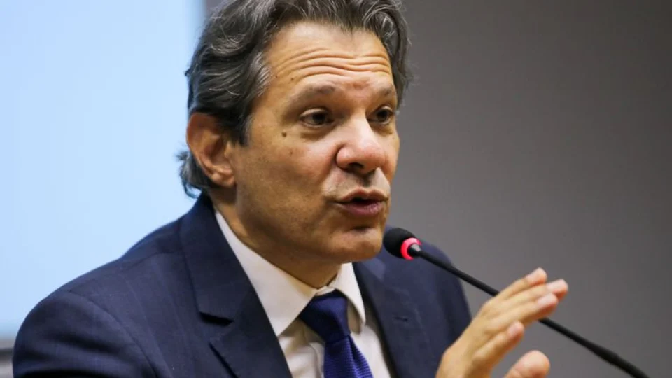 Lula oficializa projetos para taxar fundos de super-ricos e empresas offshore. Haddad nega que propostas sejam ‘revanche’ contra bilionários