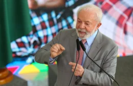 Aliados de Lula esperam reforma ministerial após eleições municipais