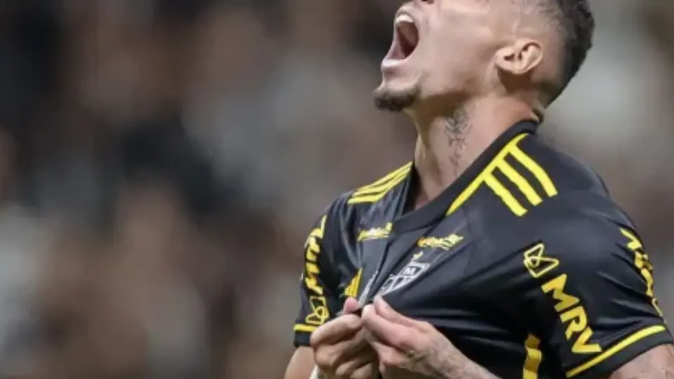 Atlético-MG vence Botafogo, que vê adversários se aproximarem do topo da tabela