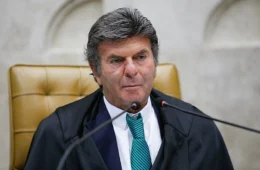 STF conclui hoje apreciação de cautelares contra Bolsonaro; expectativa é pelo voto de Fux