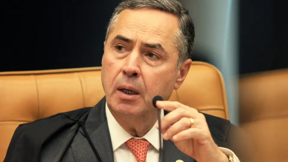 Barroso diz que mentir precisa voltar a ser errado e defende regulação de conteúdo na internet