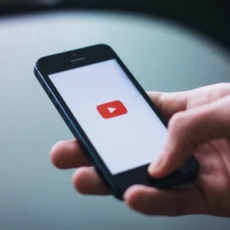 YouTube dobra exigência para novos criadores lucrarem com vídeos