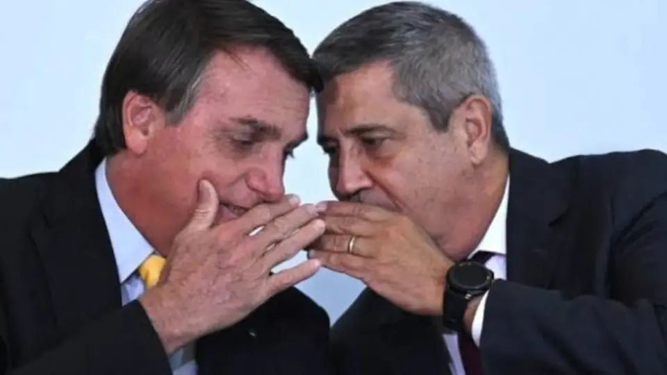 Como reagiram as redes após a prisão de Braga Netto?