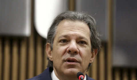 Com proposta do JCP parada na Câmara, Haddad estuda medida para taxar ganhos de acionistas de empresas