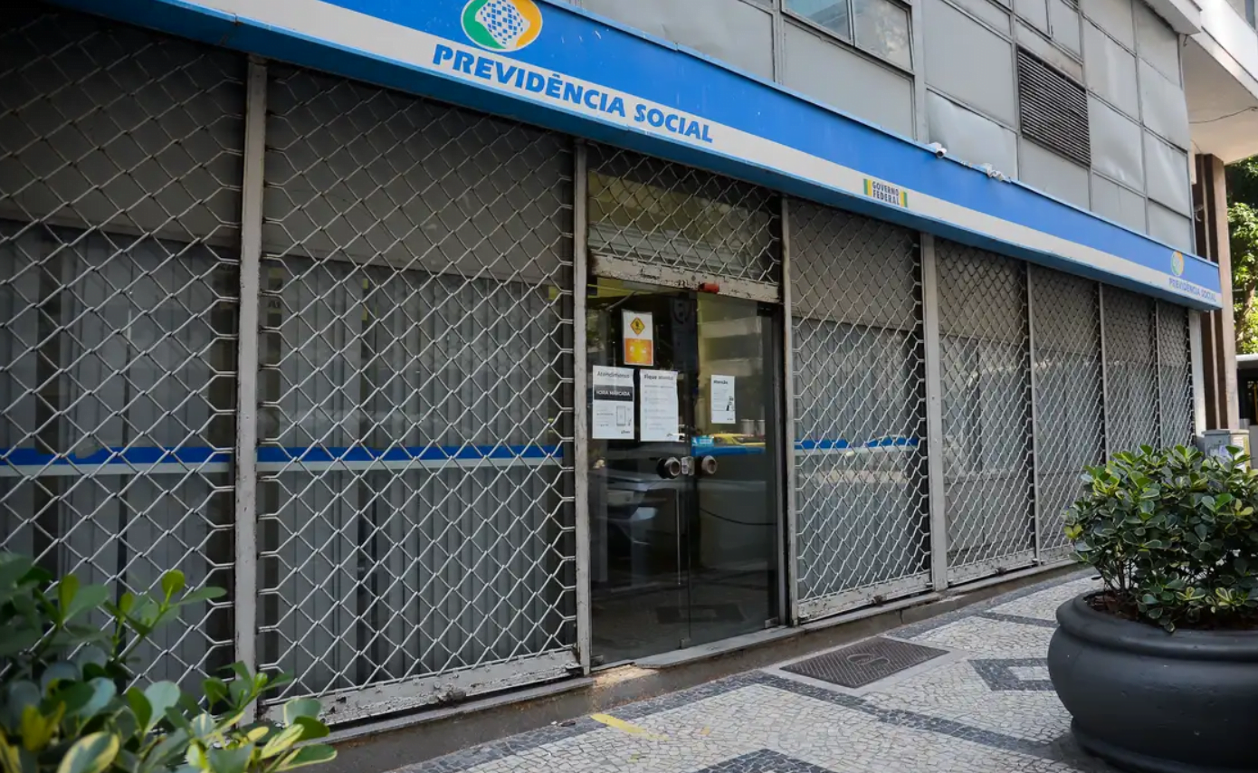 Fila do INSS: Governo Lula prevê zerar pedidos represados até o fim de setembro