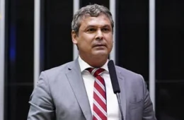 Deputado aciona PGR para investigar doações ligadas a Bolsonaro no caso Master