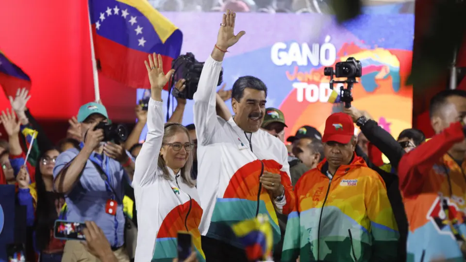 Brasil aguarda oposição e observadores antes de se manifestar sobre Venezuela