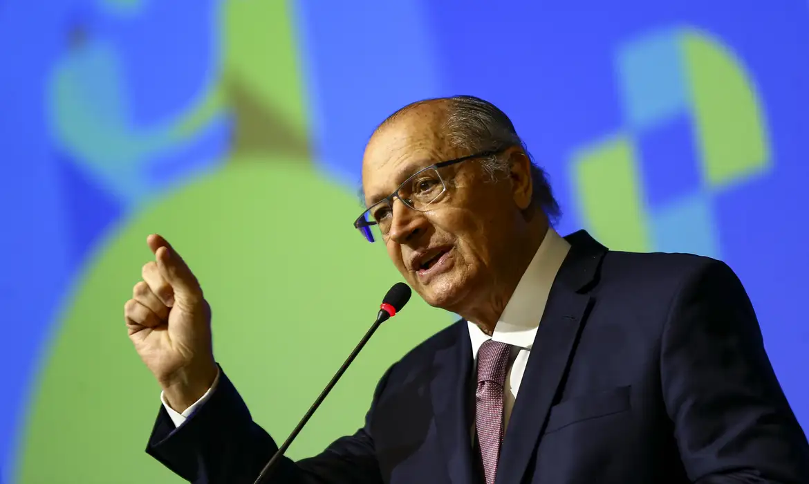 trump, A pasta de Geraldo Alckmin vai apresentar proposta brasileira na COP 29