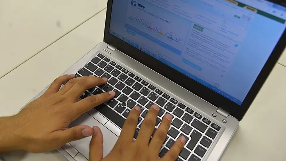 Receita Federal abre consulta para lote residual de restituição do Imposto de Renda