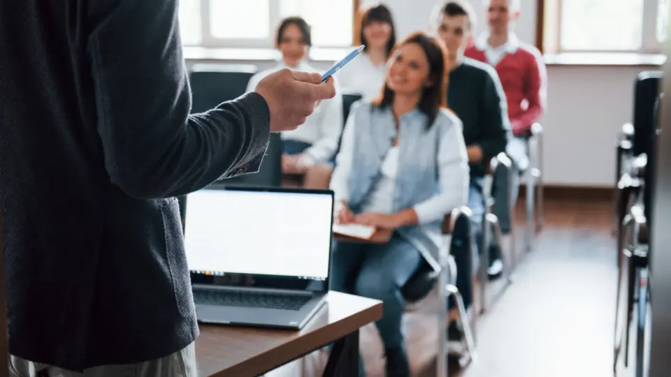 Veja quais são os cursos superiores com maior empregabilidade do Brasil