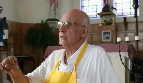 Padre Júlio: fora das redes, doações caem e fiéis querem ajuda do Vaticano
