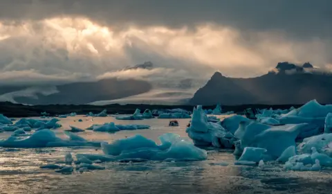 Oceanos batem novo recorde de temperatura em 2023, aponta estudo