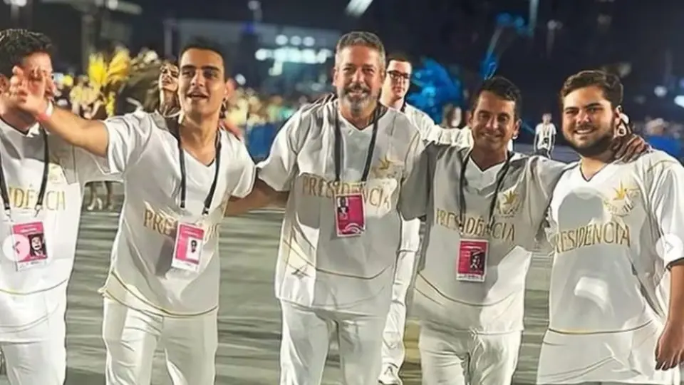 Arthur Lira viajou para carnaval do Rio e Salvador em avião da FAB