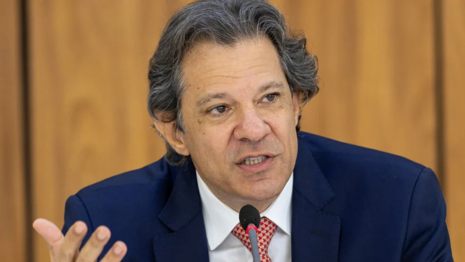 Isenção do Imposto de Renda será equivalente a um 14º salário, diz Haddad
