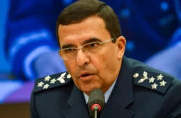 Baptista Jr. tentou convencer Bolsonaro a não dar golpe e Freire Gomes cogitou prender presidente; leia